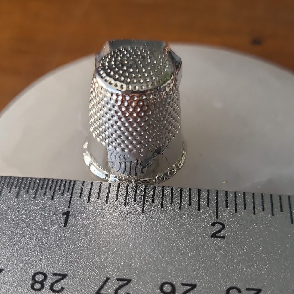 Ohio Cardinal Thimble - Picture 2 of 5